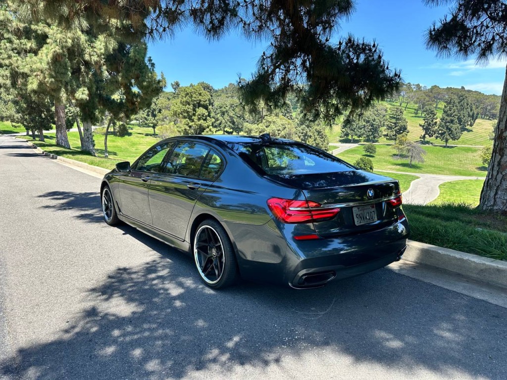bmw 7 series 2016 WBA7F2C57GG416397 image bmw 7 series 2016 WBA7F2C57GG416397 image
